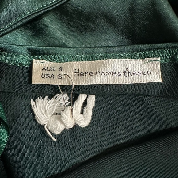 Here Comes The Sun Forrest Green Satin Mini Dress, Size Small (v) - Picture 5 of 9